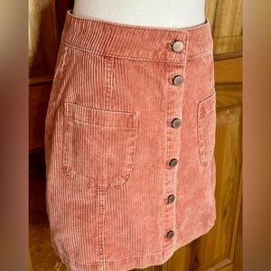 Roxy - Amber - Frosty Peach/Pink Corduroy Mini-Skirt - NWT - M - Tilly’s